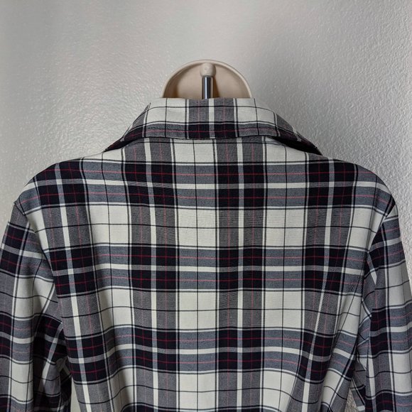 Bernardo Reversible Plaid Water Resistant Raincoat / Trenchcoat - Picture 5 of 12